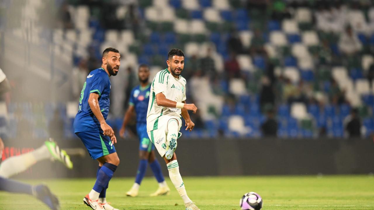 Al-Ahli vs Al-Fateh - Roshn Saudi League 2024-25 - Matchday 2