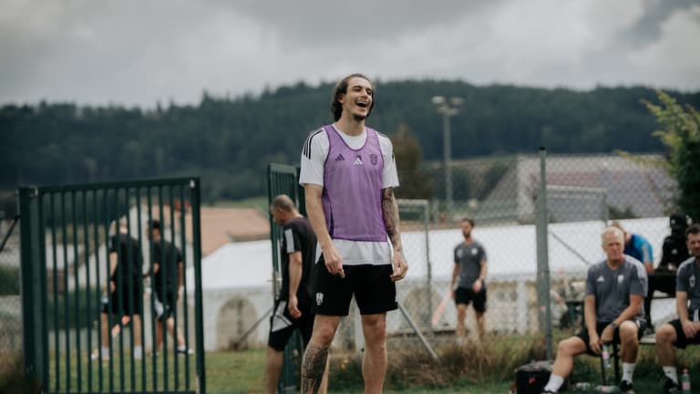 20240722_201520503_iOS