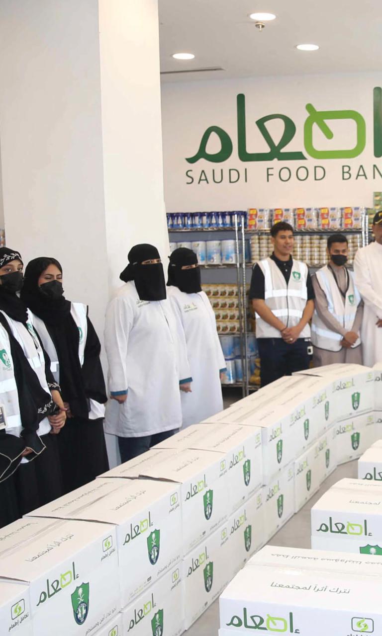 300 Families Benefit from Al-Ahli’s “Ramadan Basket”